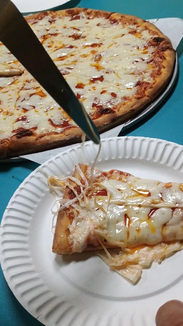 Andre's Pizza