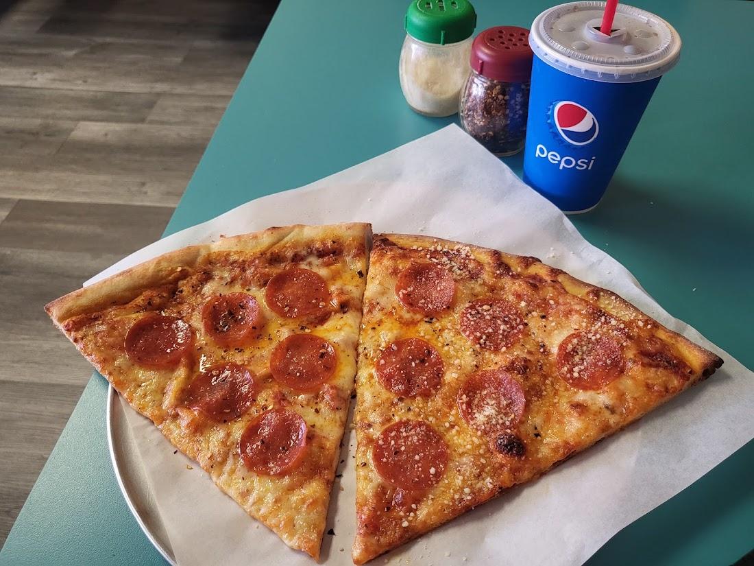 Andre's Pizza